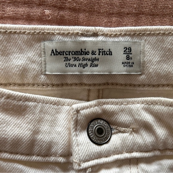 Abercrombie & Fitch The 90s Straight Ultra High Rise Carpenter Jean - Picture 4 of 9
